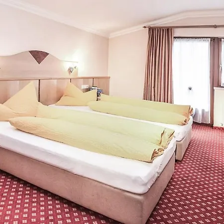 Austria 3*