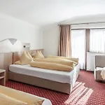 Austria 3* Зёльден